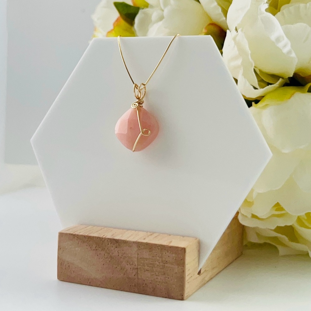 Elegant Pink Opal Wirework Pendant Necklace